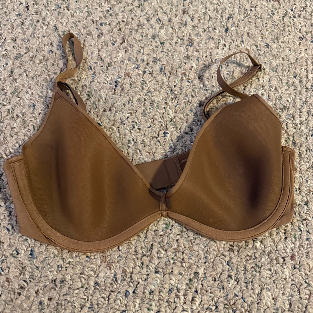 Skims WEIGHTLESS SCOOP BRA | JASPER 34C